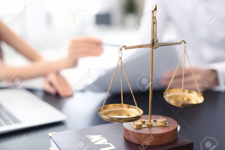 Para ser escribano en Argentina es necesario ser abogado 4 Para ser escribano en Argentina es necesario ser abogado