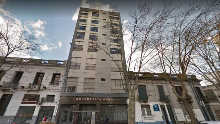 Cuál Es El Teléfono De Los Tribunales De Lomas De Zamora En Larroque Y Camino Negro 2 edificio tribunal lomas de zamora fachada