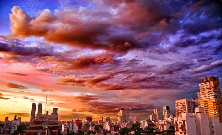 De qué trata el cuento «Había una vez Ramos Mejía»