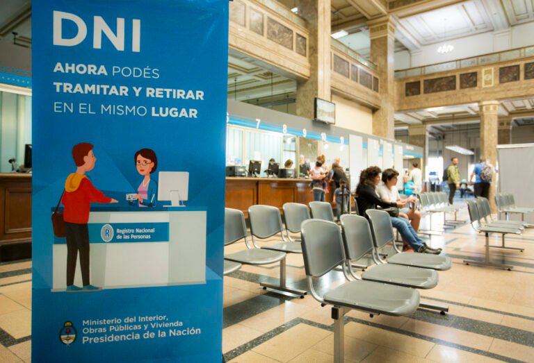 Cómo sacar turno para DNI y pasaporte en Argentina sin complicaciones