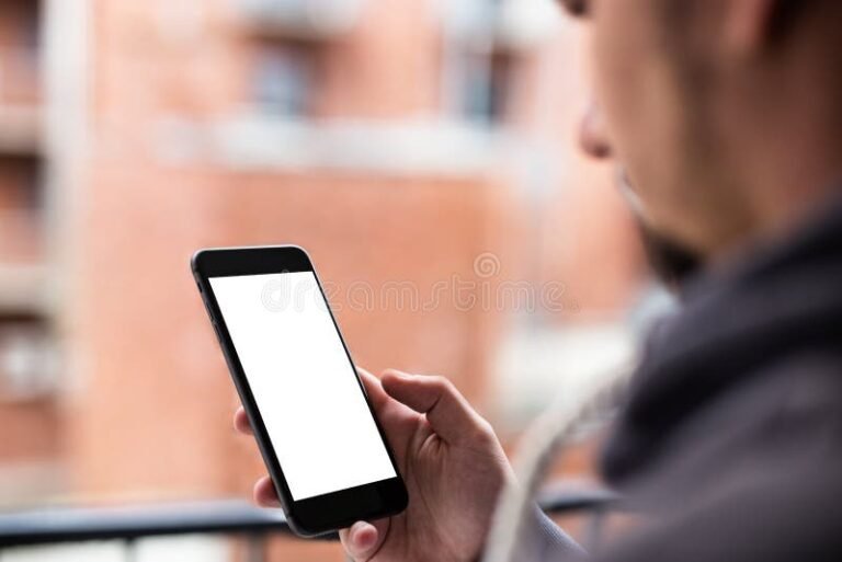 Cómo puedo consultar las líneas telefónicas a mi nombre personal 7 persona usando telefono movil moderno