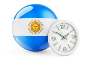 reloj y calendario con monedas argentinas