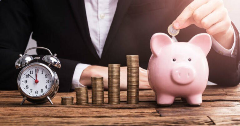 Cómo puedo jubilarme si tengo los años de aporte pero no la edad requerida