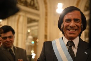 retrato clasico de carlos saul menem